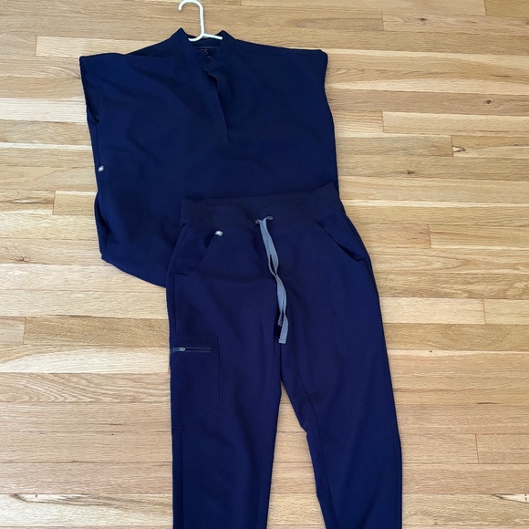 Figs Navy XS Set Rafaela Zamora - Picture 1 of 4